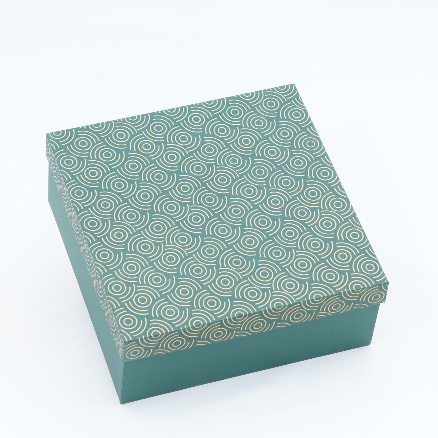 Emerald Serenity Luxe Hamper by Belfiore Essence | Dry Fruits, Diamond Tealight Holders, Votive Candles & Premium Incense | Luxury Festive Gift Belfiore Essence