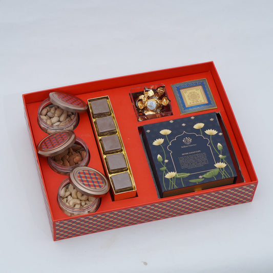 Divine Indulgence Hamper belfiore.in